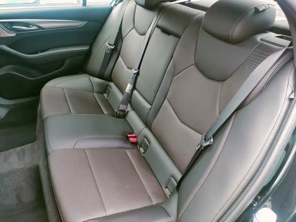 Cadillac CT5 — миниатюра 19