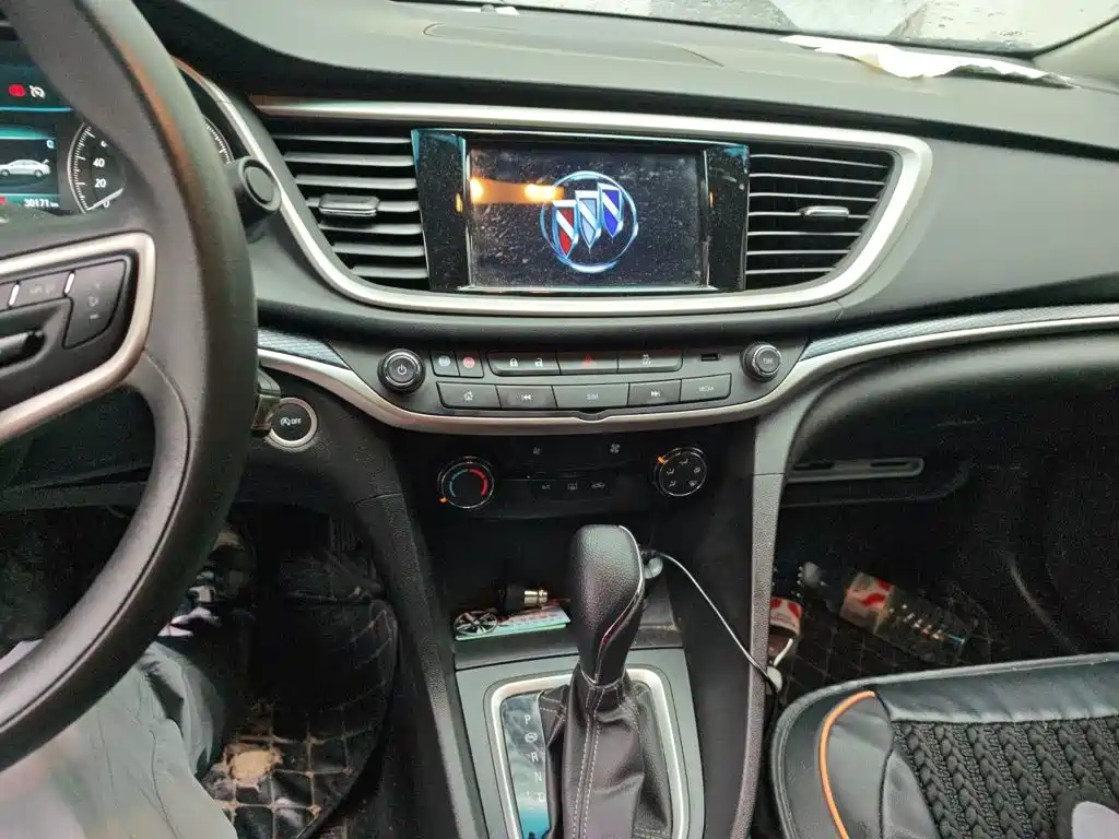 Buick Excelle — миниатюра 9