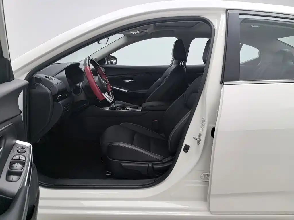 Nissan Sylphy — миниатюра 10