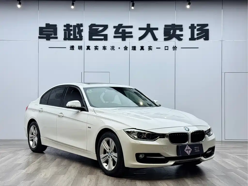 BMW 3 Series (Import) 2012
