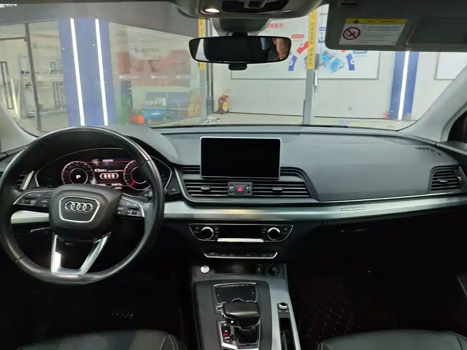 Audi Q5L — миниатюра 4