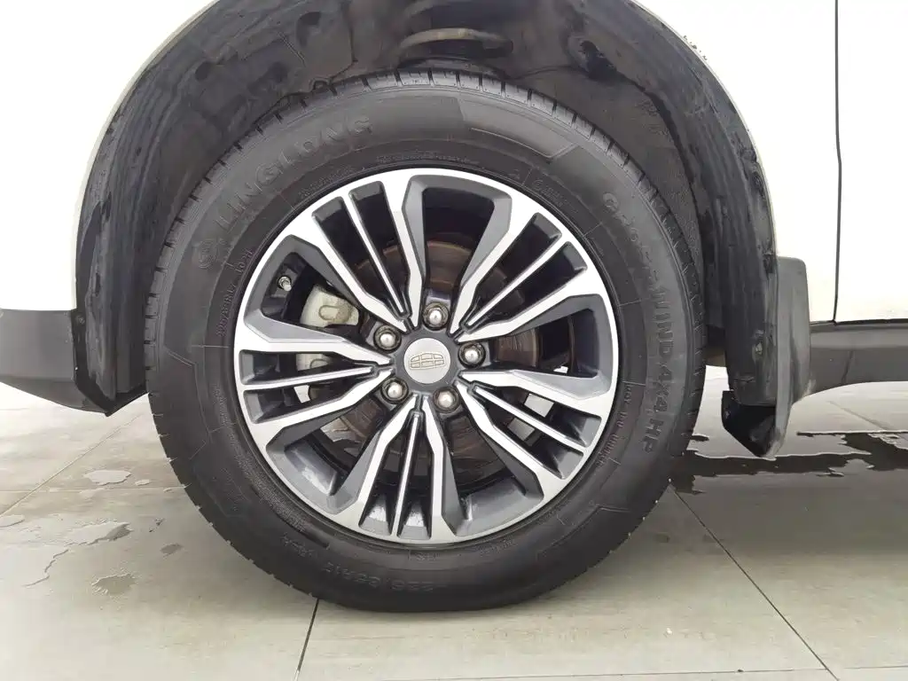 Geely Vision X6 — миниатюра 17