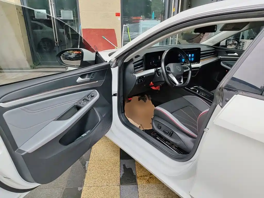 Volkswagen Lamando — миниатюра 16