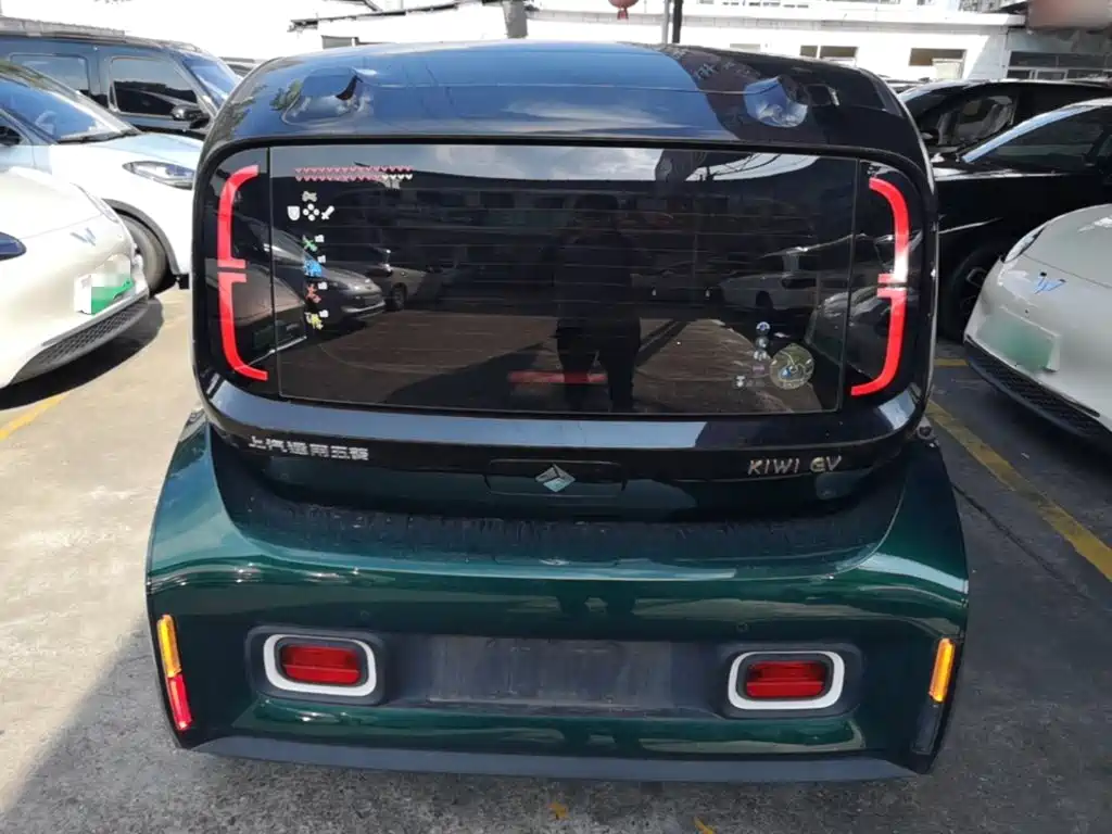 Baojun KiWi EV — миниатюра 6