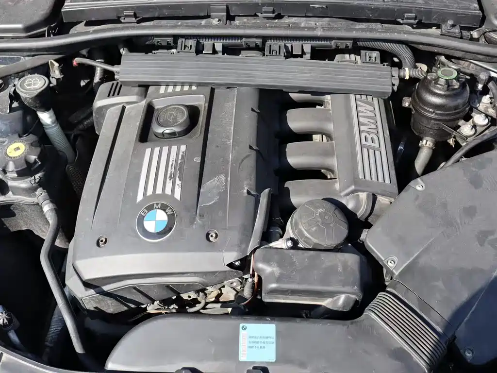 BMW 3 Series 3 2008 325i 6MT