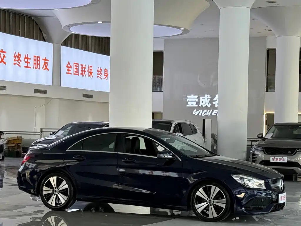Mercedes-Benz CLA 2018 CLA 200 Fashion