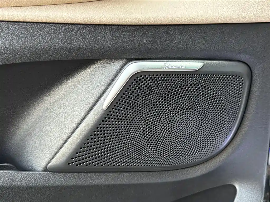 Mercedes-Benz V-Class V 260 L Long Wheelbase Luxury Edition, фото 15