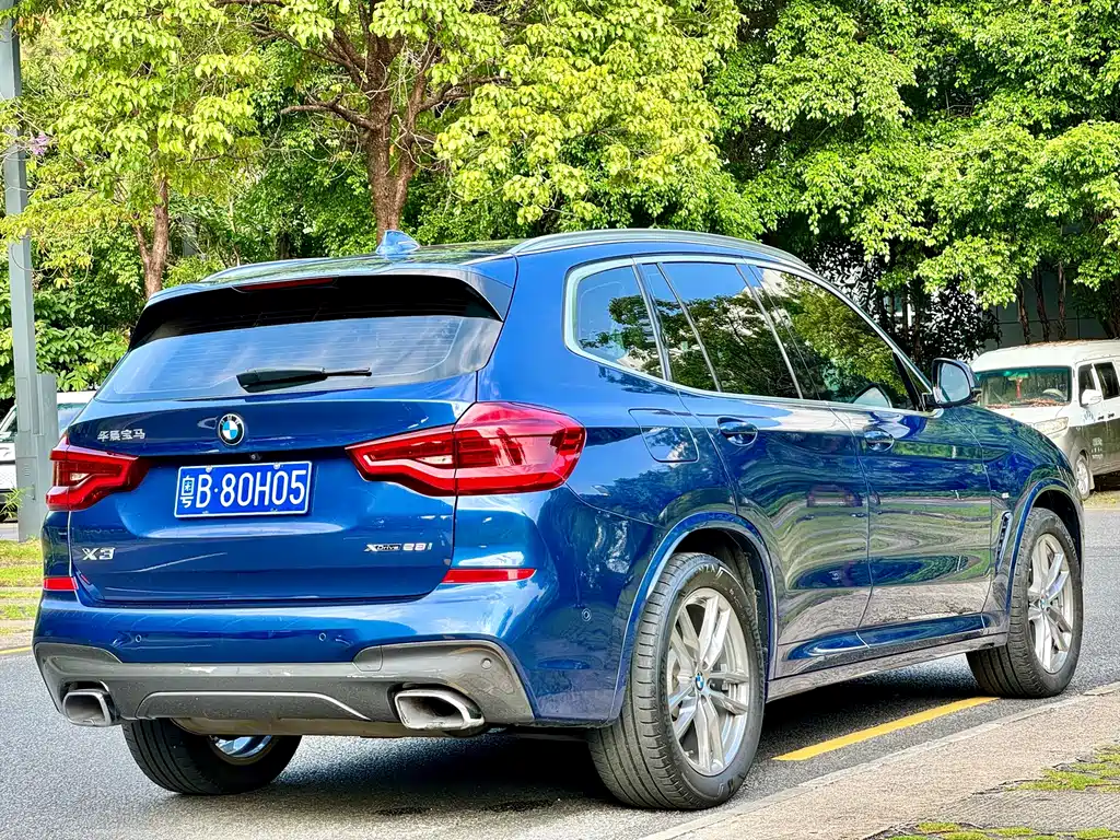 BMW X3 — миниатюра 13
