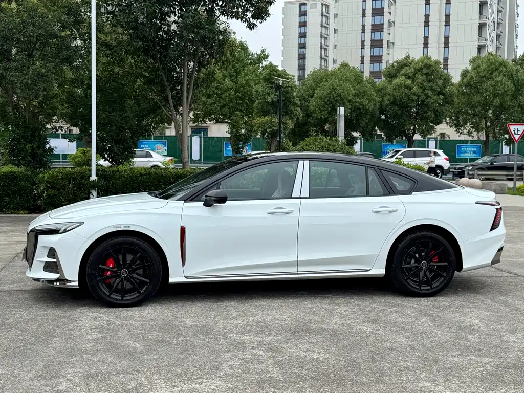 Hongqi H6 2024 2.0T