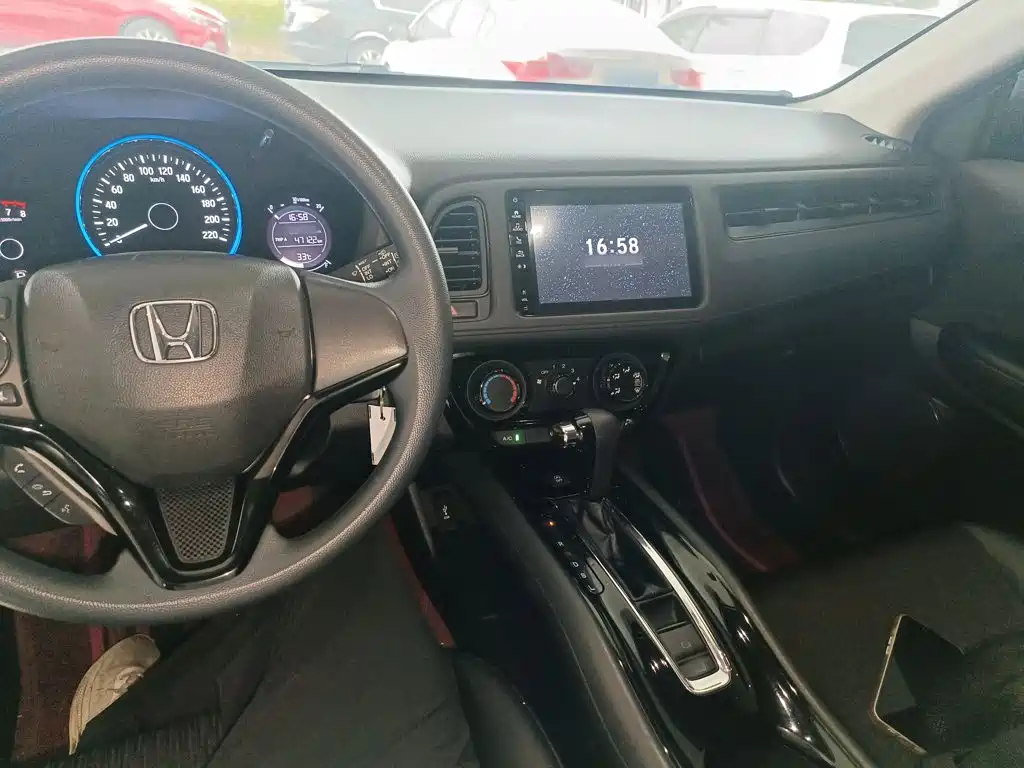 Honda Vezel — миниатюра 10