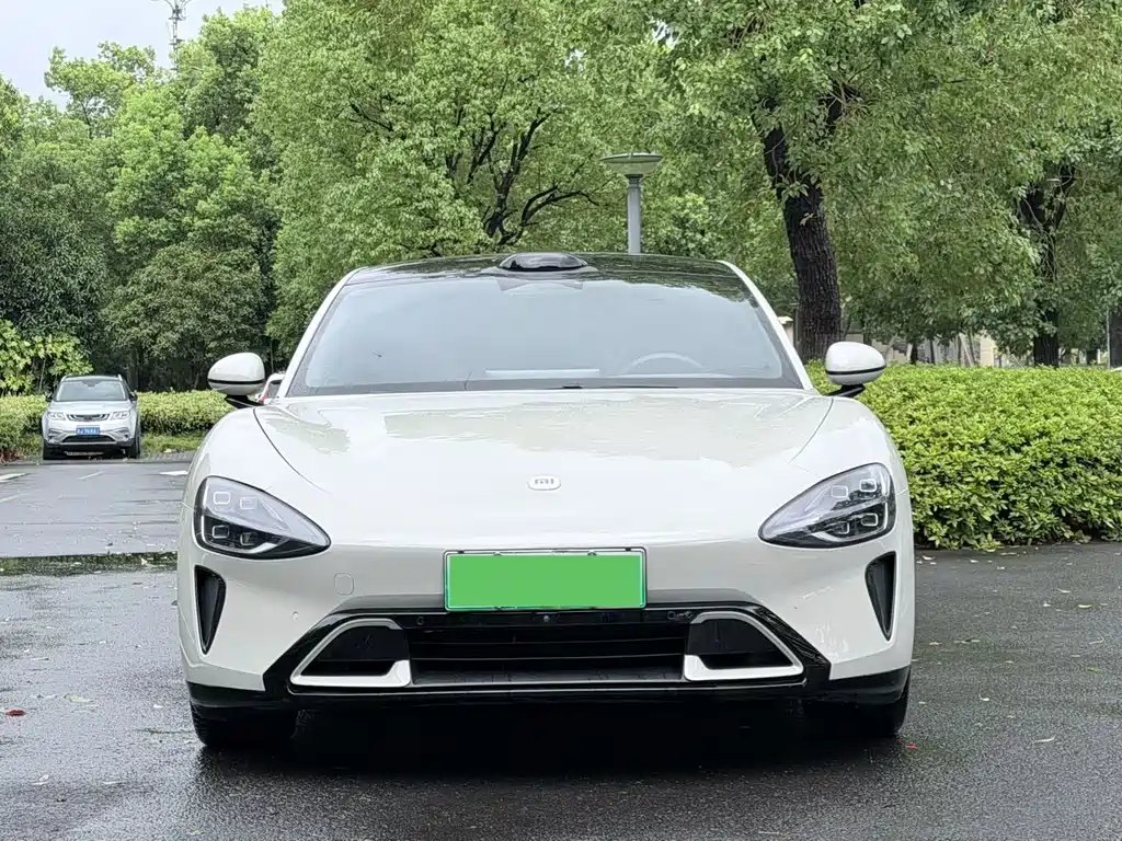 Xiaomi SU7 — миниатюра 2