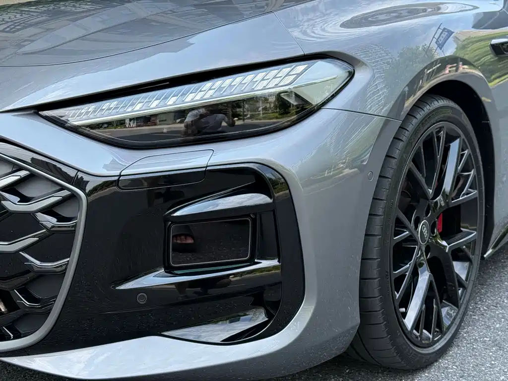 Audi A5L Sportback — миниатюра 3