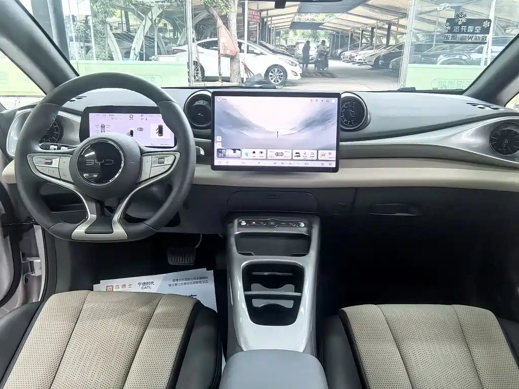 BYD Dolphin — миниатюра 9