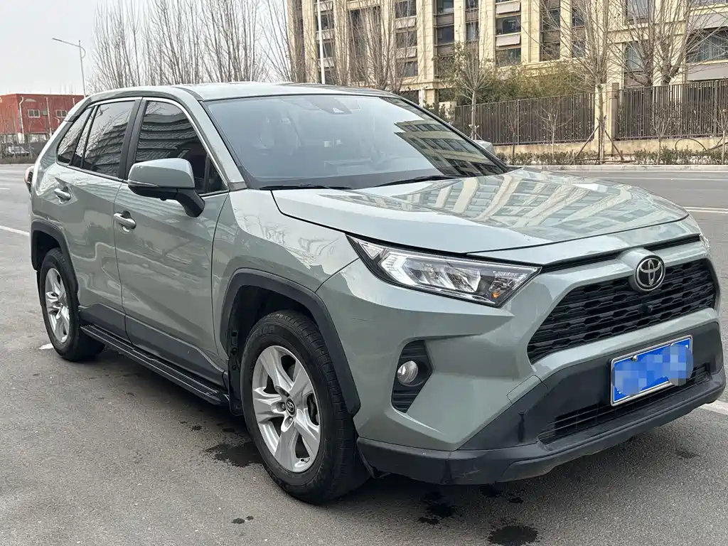 TOYOTA RAV4 RONGFANG