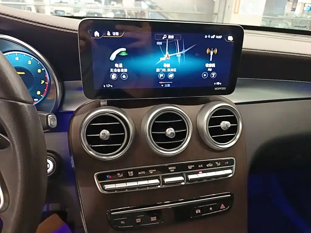 Mercedes-Benz GLC — миниатюра 13
