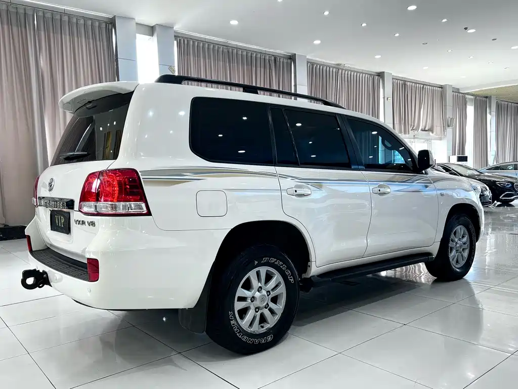 Toyota Land Cruiser — миниатюра 3