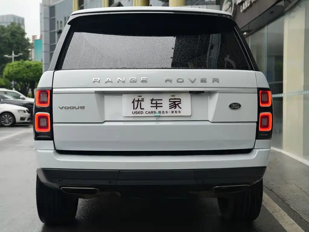 Land Rover Range Rover — миниатюра 4