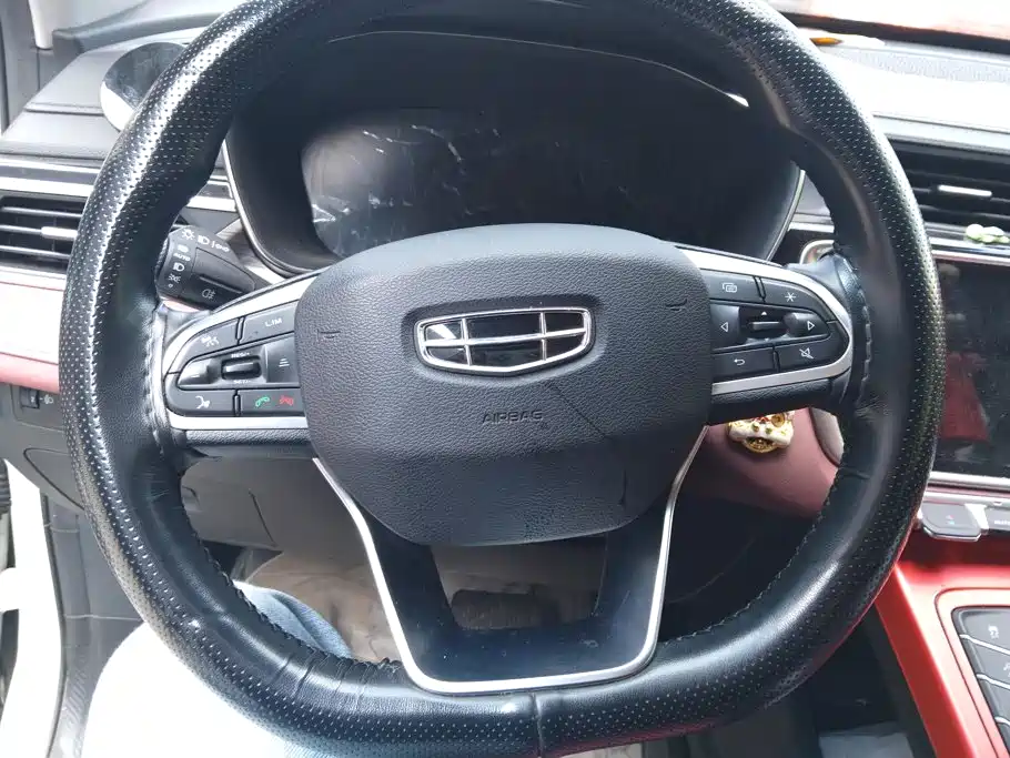 Geely Boyue — миниатюра 15