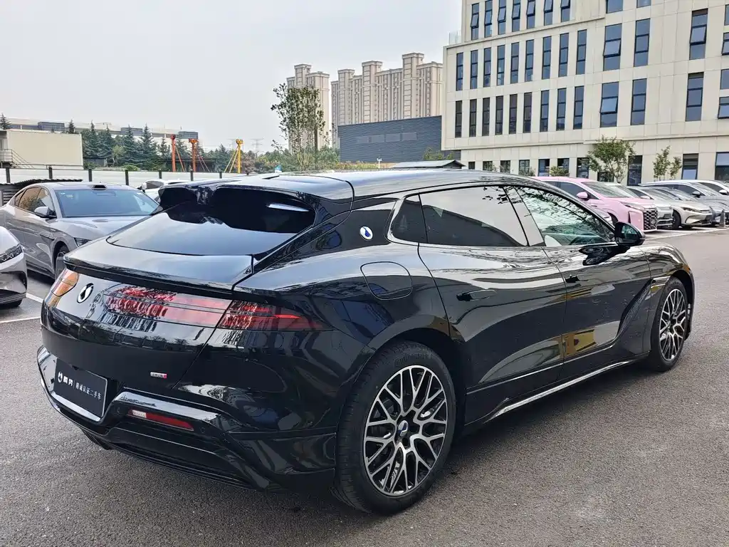 Denza Denza Z9GT — миниатюра 9