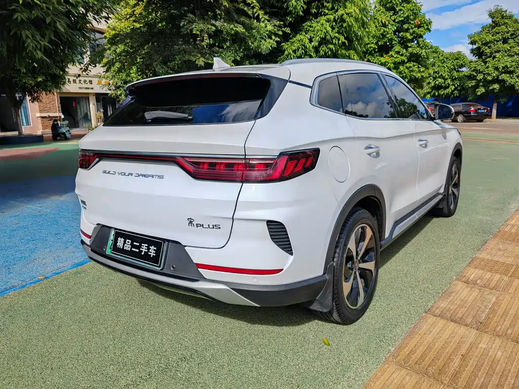 BYD PLUS New Energy — миниатюра 4