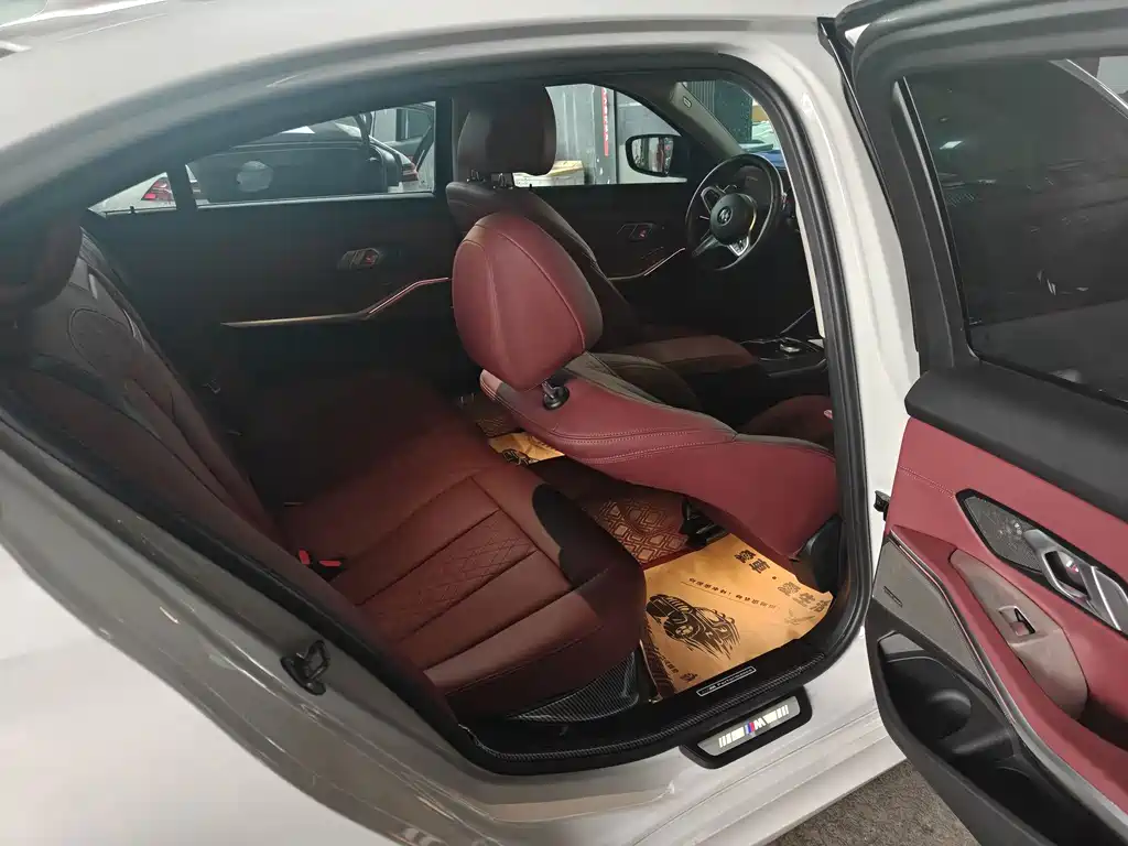 BMW 3 Series — миниатюра 7