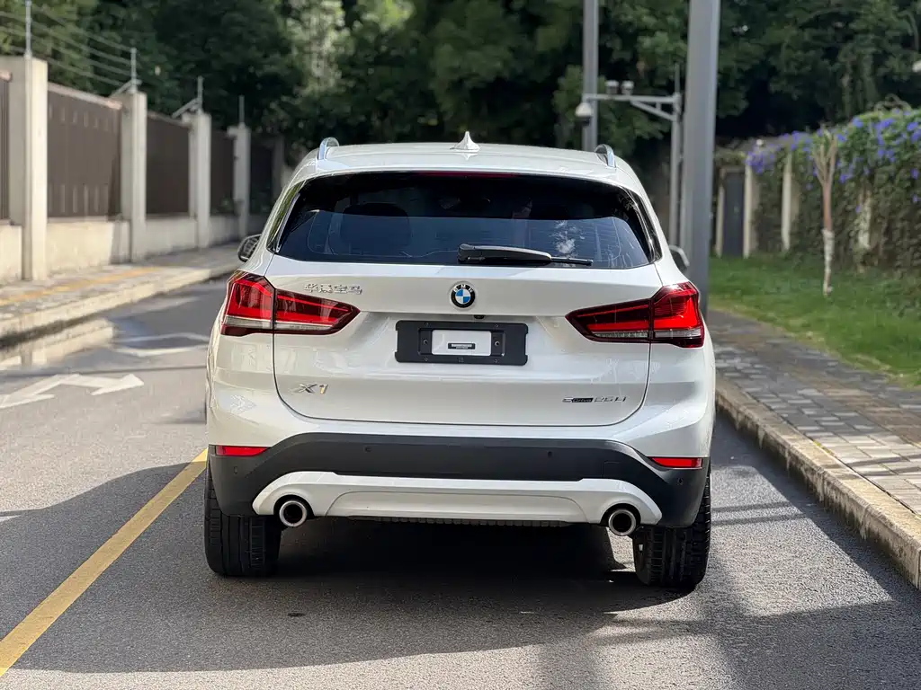 BMW X1 2022 sDrive25Li Lead