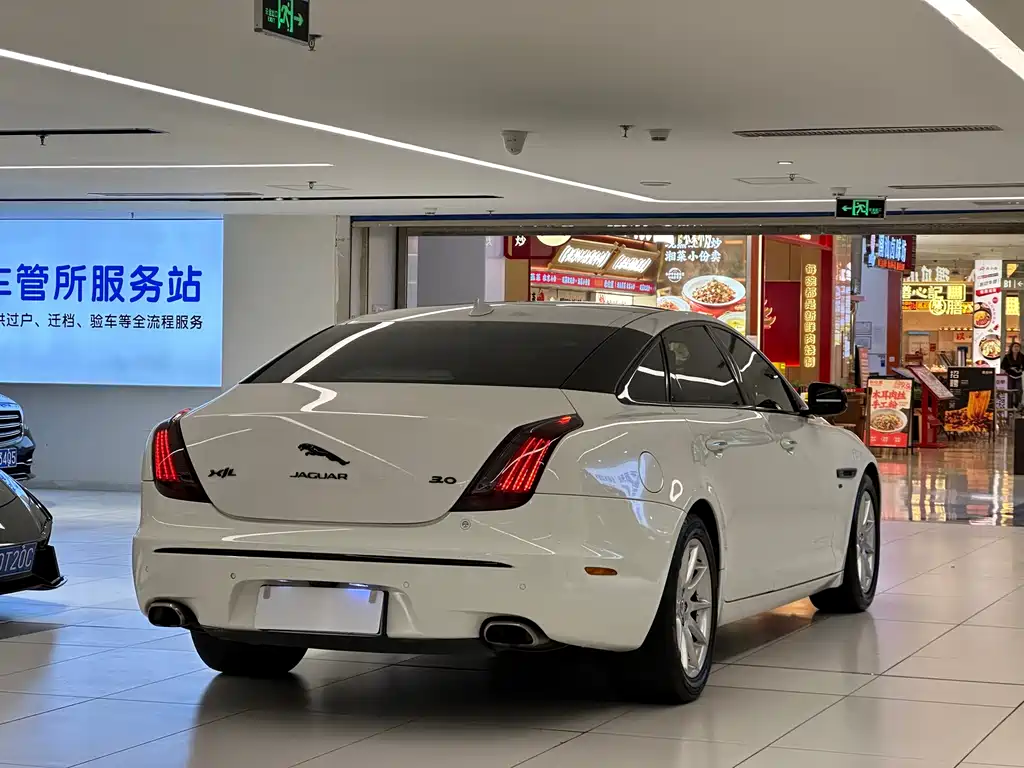 Jaguar XJ 2015 XJL 3.0 SC