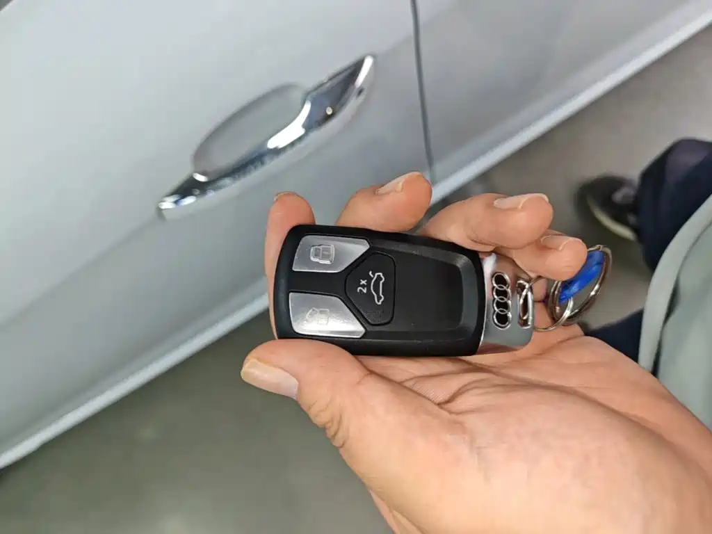 Audi A4L — миниатюра 9