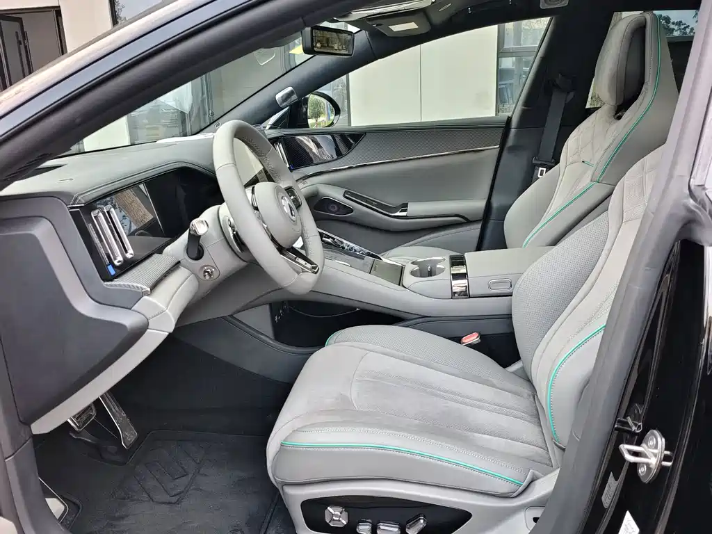 Denza Denza Z9GT — миниатюра 4