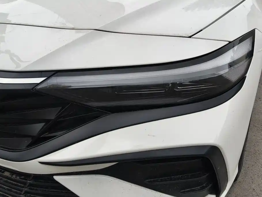 Hyundai Elantra id 4674515 из Китая 12