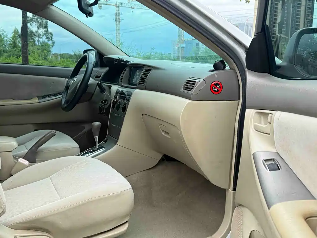 Toyota Corolla — миниатюра 12