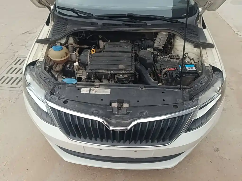 Skoda Rapid Spaceback — миниатюра 20