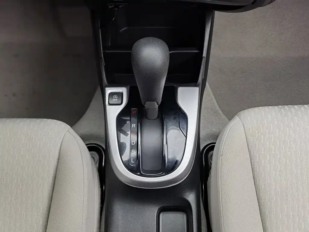 Honda Fit — миниатюра 13