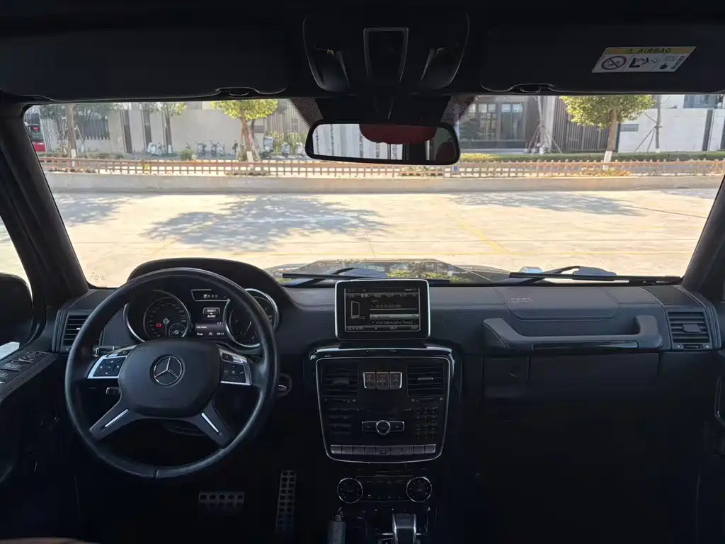 Mercedes-Benz G-Class — миниатюра 8