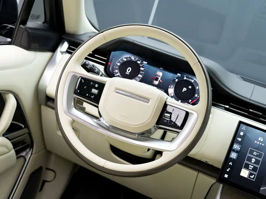Land Rover Range Rover — миниатюра 17