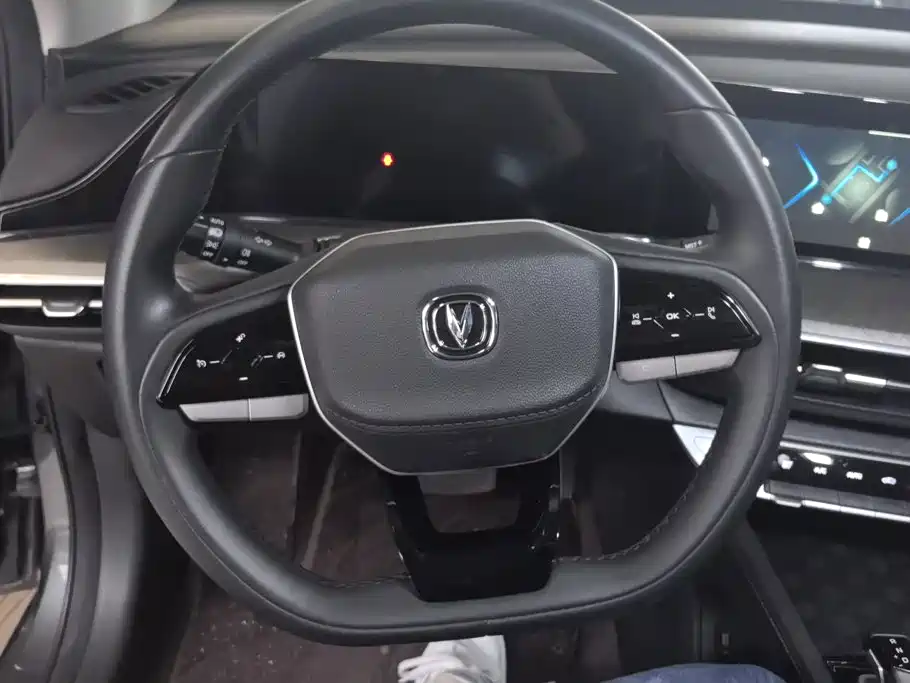 Changan Eado — миниатюра 15