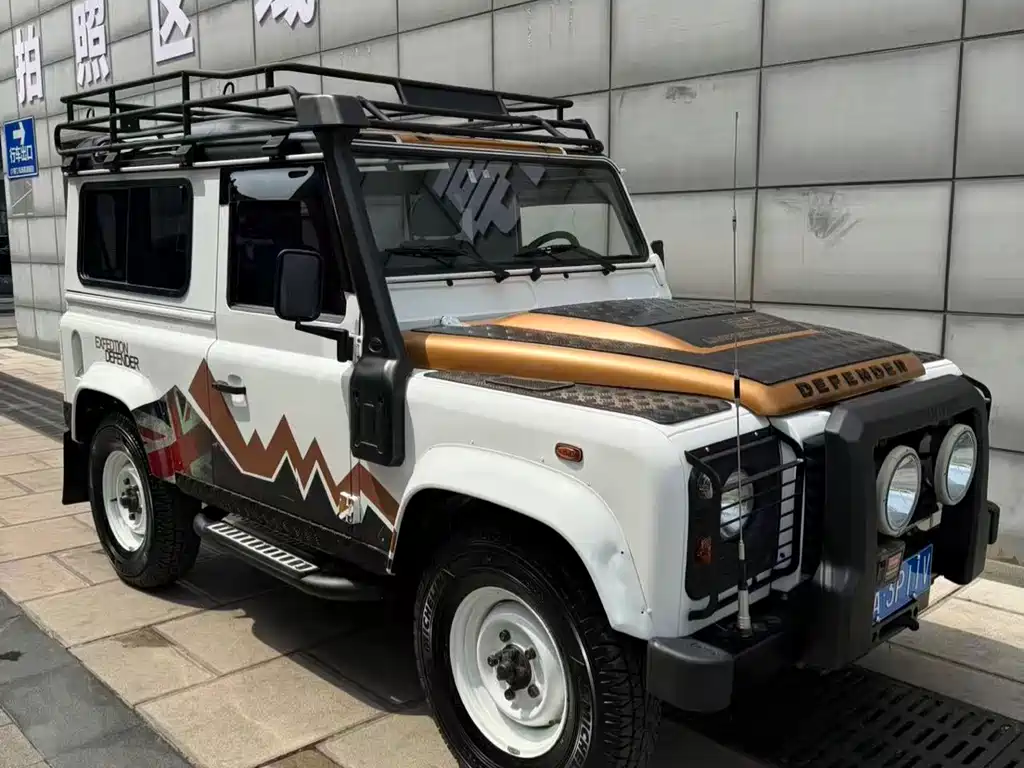 Land Rover  - фото 3