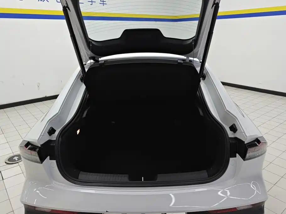 Changan UNI-V iDD — миниатюра 4