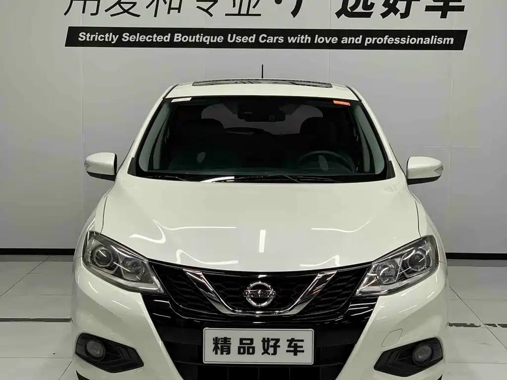 Nissan Tiida — миниатюра 2