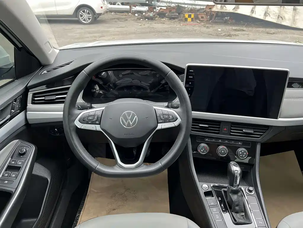 Volkswagen Bora — миниатюра 12