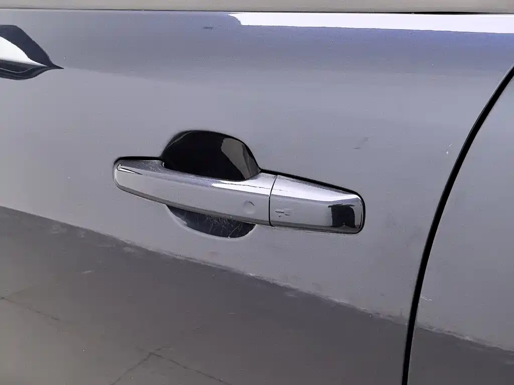 Jaguar F-PACE — миниатюра 18
