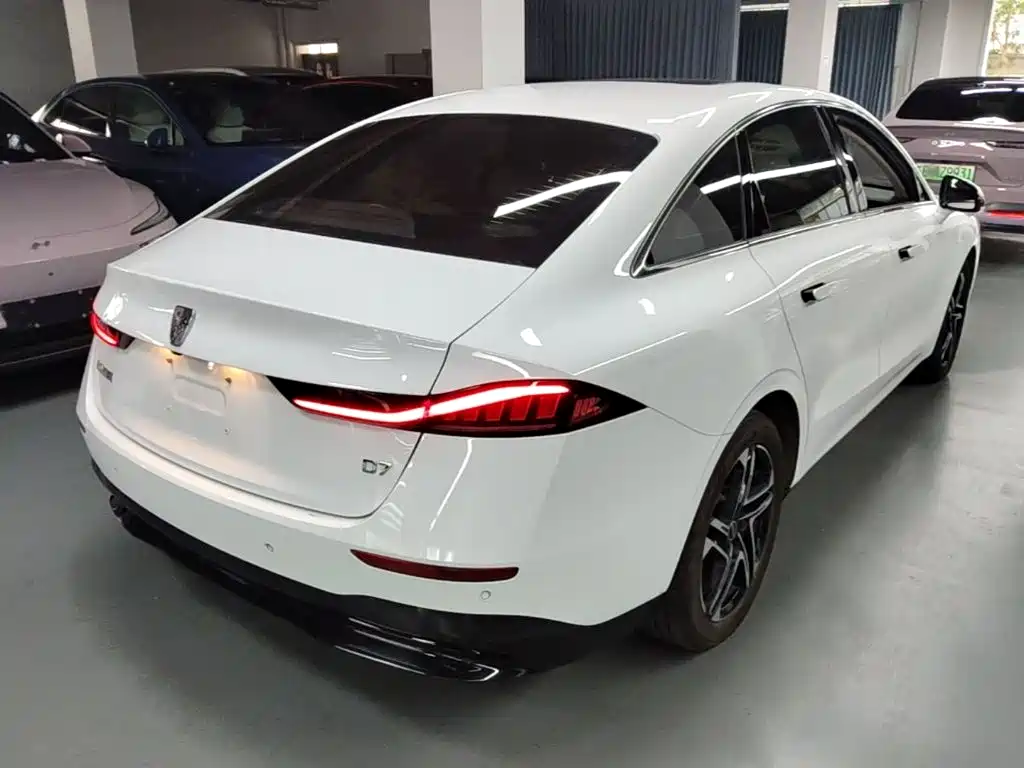 Roewe D7 — миниатюра 7