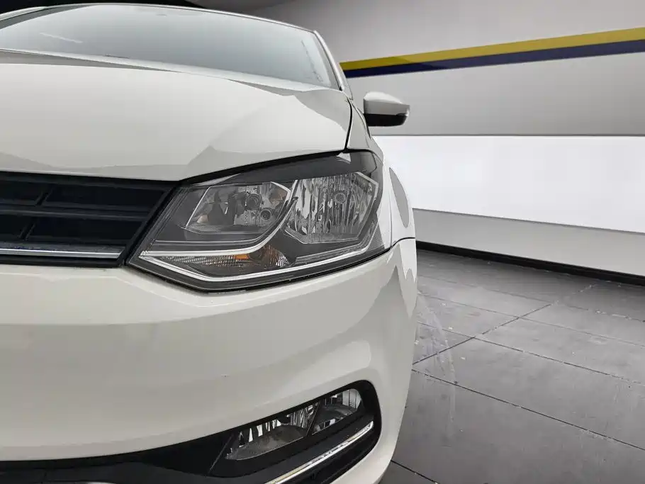 Volkswagen Polo — миниатюра 5