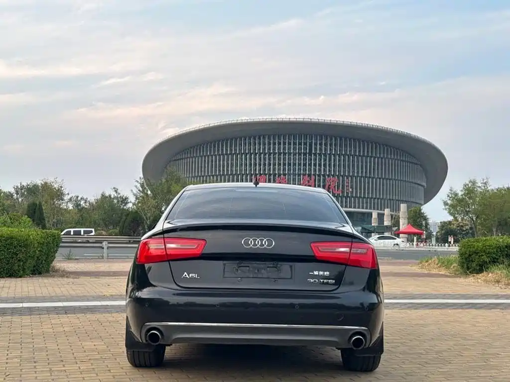 Audi A6L — миниатюра 5