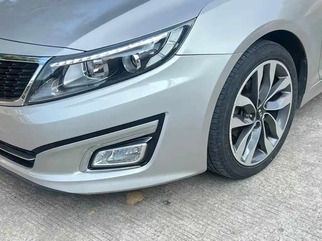 Kia K5 — миниатюра 8