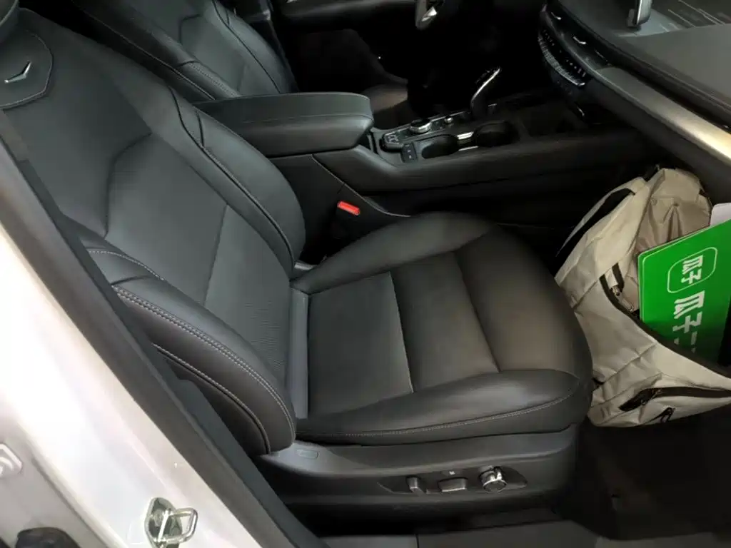Cadillac XT4 — миниатюра 25