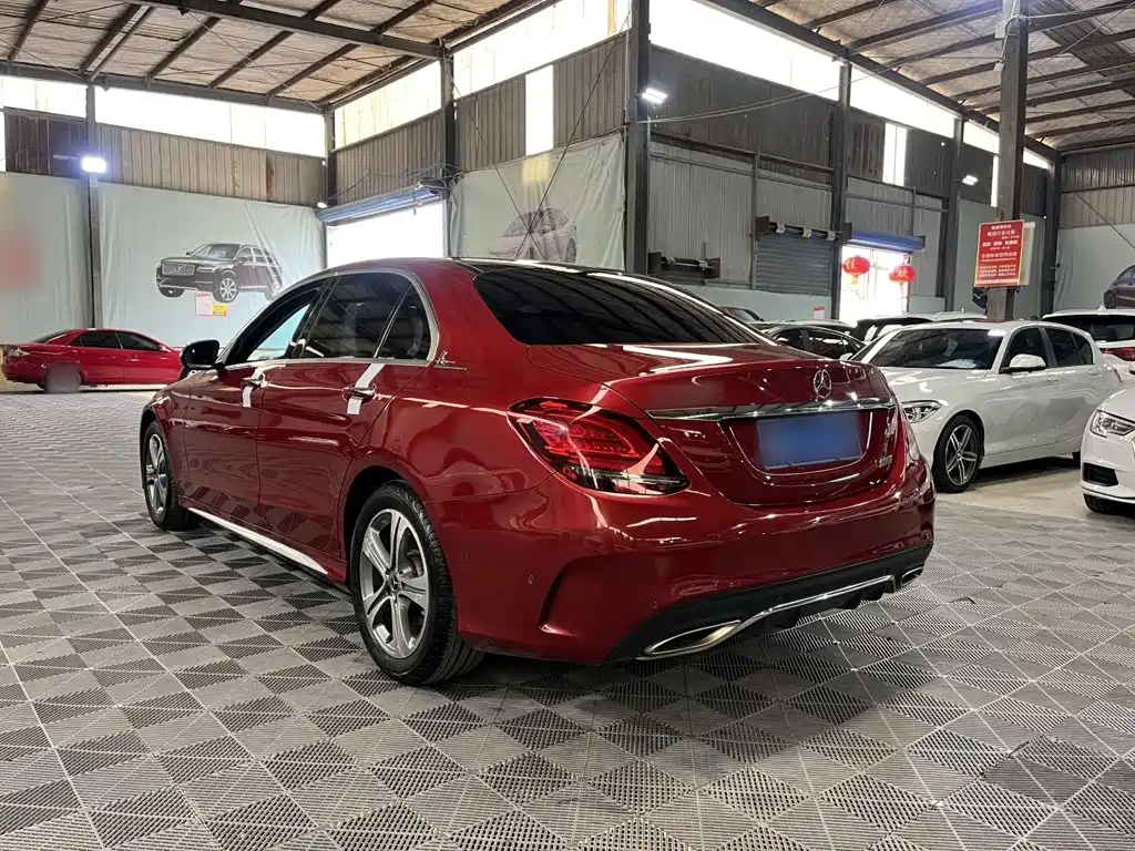 Mercedes-Benz C-Class — миниатюра 10
