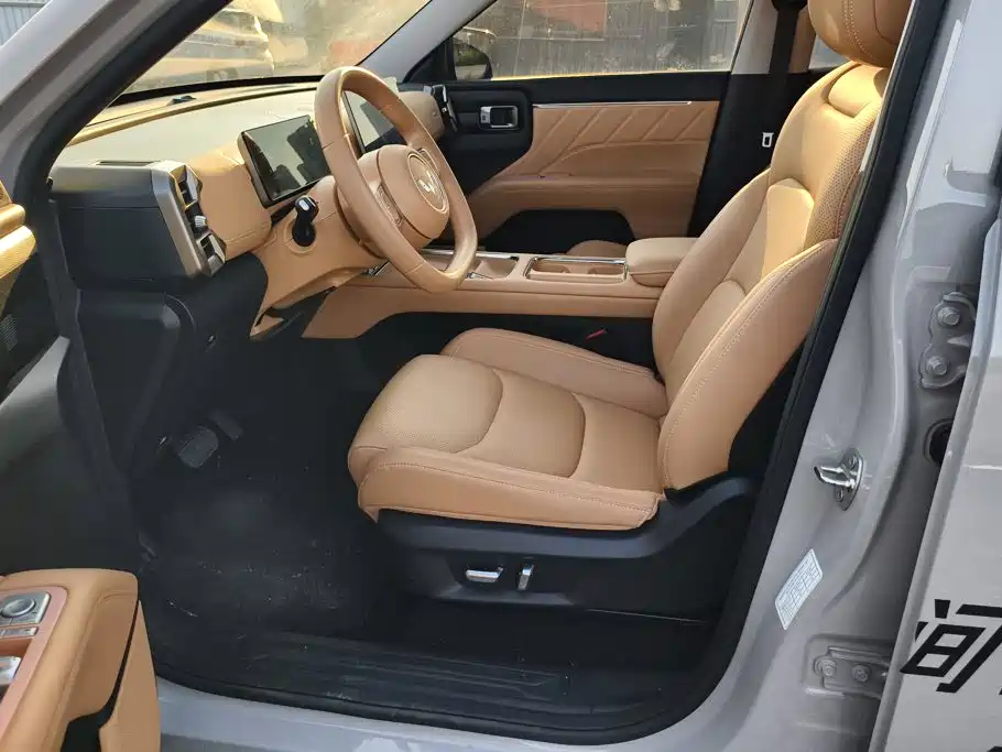 Wuling Xingguang 560 New Energy — миниатюра 9