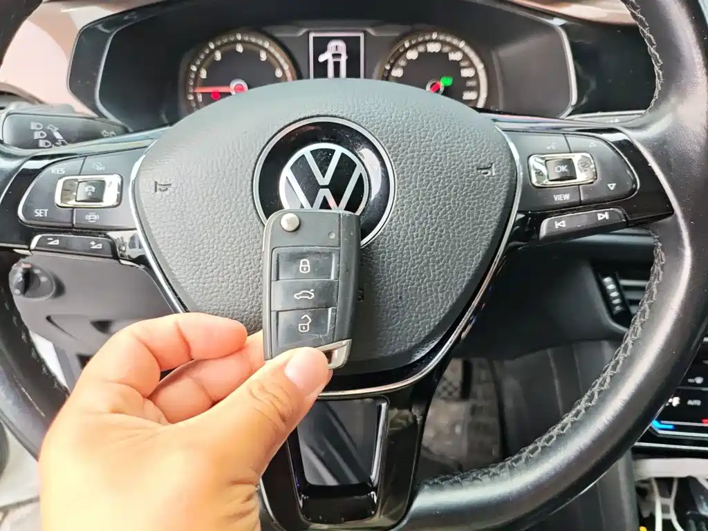 Volkswagen Tharu — миниатюра 9