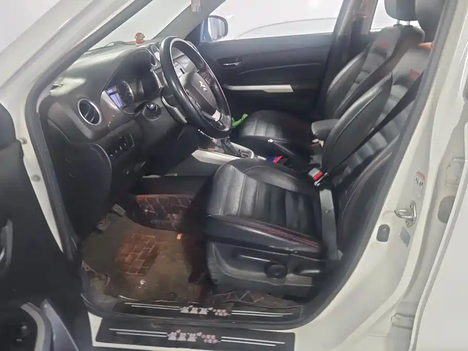 Suzuki Vitara — миниатюра 9